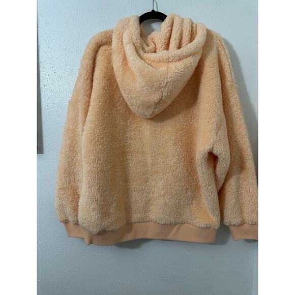 UGG LOYRA Sherpa hoodie L NWT - Picture 2 of 8